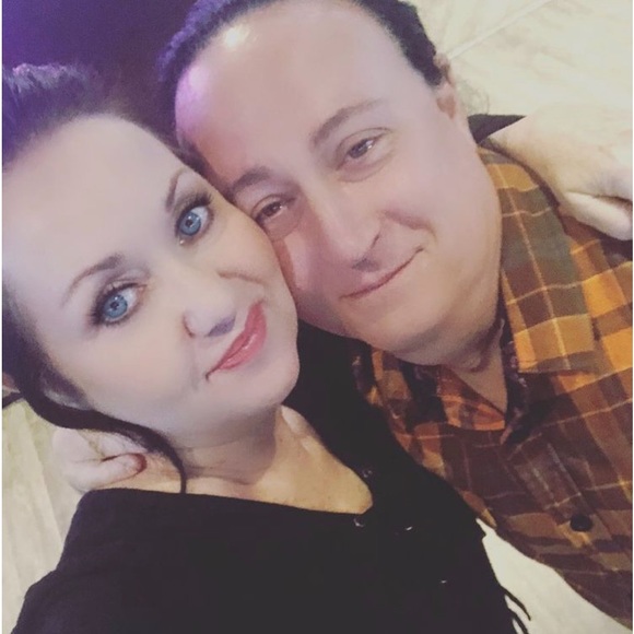 Hello! Welcome to my closet 💜 - Picture 3 of 15